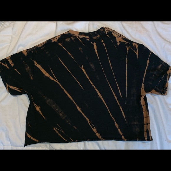 Cropped tee - Picture 2 of 2